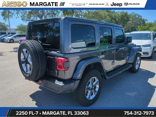 Granite Crystal Metallic Clearcoat 2020 Jeep Wrangler Unlimited North Edition 4x4