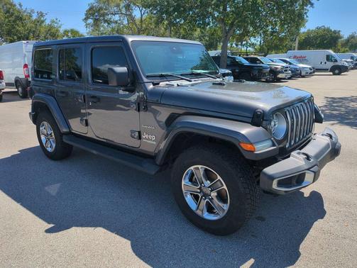 Granite Crystal Metallic Clearcoat 2020 Jeep Wrangler Unlimited North Edition 4x4