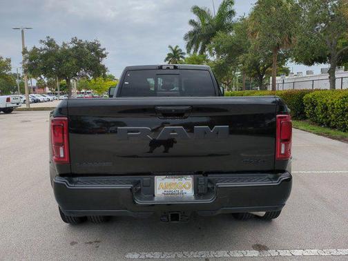 2025 RAM 3500 Laramie Crew Cab 4x4 8' Box