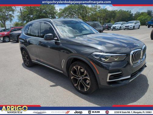 Dark Graphite Metallic 2022 BMW X5 sDrive40i