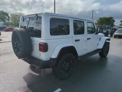 Bright White Clearcoat 2025 Jeep Wrangler 4xe Sahara