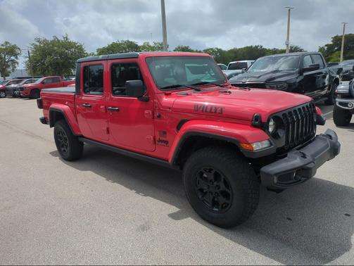 Firecracker Red Clearcoat 2022 Jeep Gladiator Willys 4x4