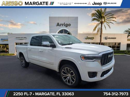 Ivory White Tri-Coat Pearlcoat 2026 RAM 1500 ST