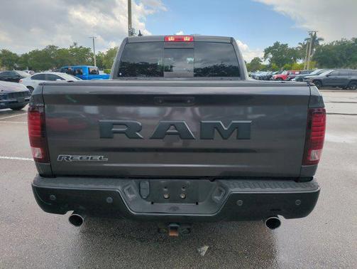 Granite Crystal Metallic Clearcoat 2018 RAM 1500 Rebel