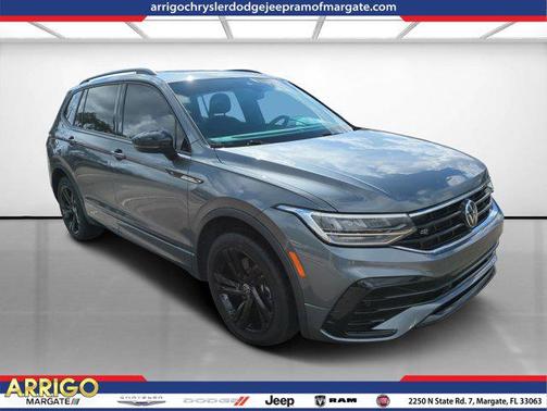 2023 Volkswagen Tiguan 2.0T SE R-Line Black