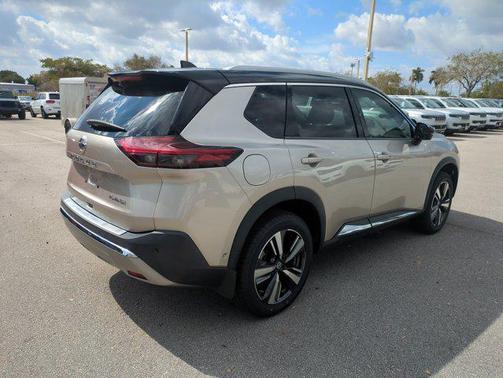2021 Nissan Rogue Platinum