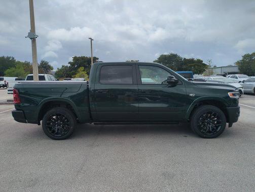 Serrano Green Metallic 2026 RAM 1500 Limited