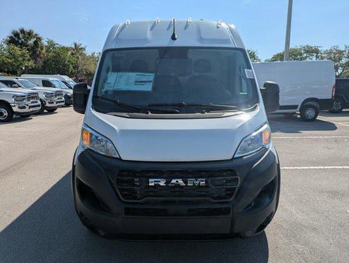 Bright White Clearcoat 2026 RAM ProMaster 2500 Tradesman
