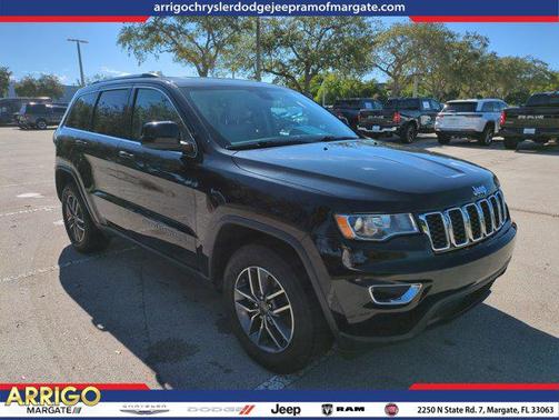 2020 Jeep Grand Cherokee Laredo