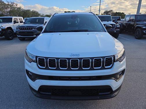 2026 Jeep Compass Latitude