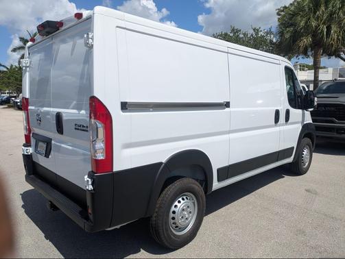 Bright White Clearcoat 2026 RAM ProMaster 1500 Low Roof