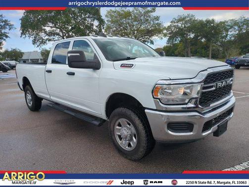 Bright White Clearcoat 2024 RAM 2500 Tradesman Crew Cab 4x4 8' Box