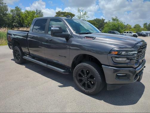 Granite Crystal Metallic Clearcoat 2025 RAM 2500 Big Horn Crew Cab 4x4 6'4' Box