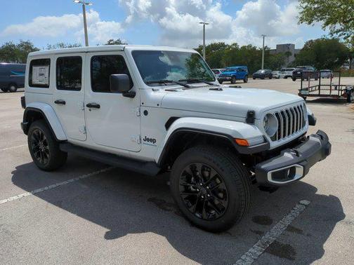 2025 Jeep Wrangler 4xe Sahara