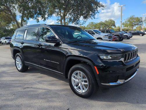 2025 Jeep Grand Cherokee L Laredo