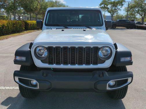 2025 Jeep Gladiator Sport S