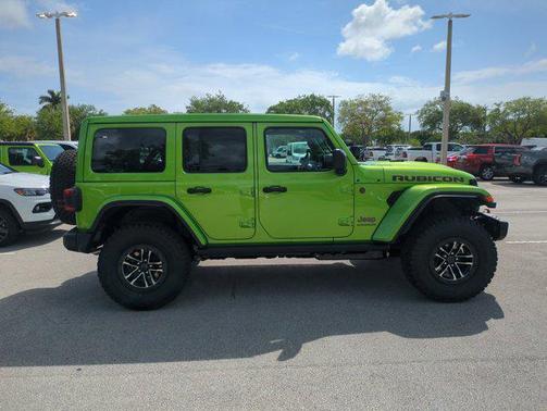 Mojito Clearcoat 2026 Jeep Wrangler Rubicon