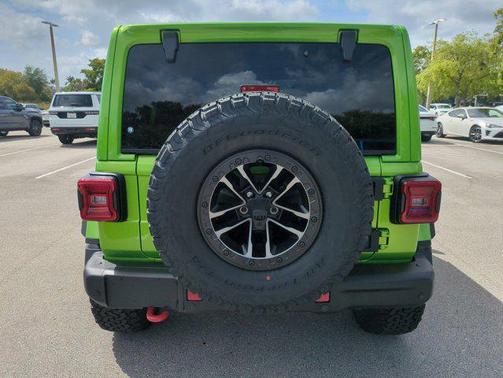 Mojito Clearcoat 2026 Jeep Wrangler Rubicon