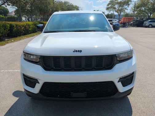 2025 Jeep Grand Cherokee Limited X