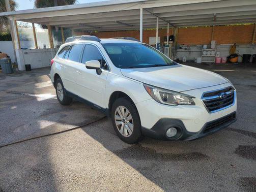 2019 Subaru Outback 2.5i Premium