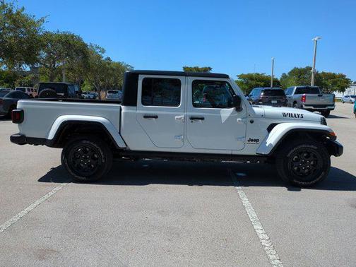 2023 Jeep Gladiator Willys 4x4