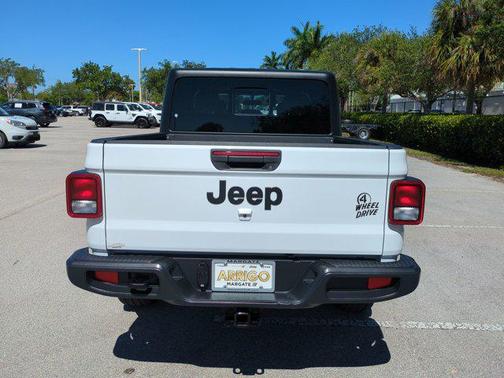 2023 Jeep Gladiator Willys 4x4