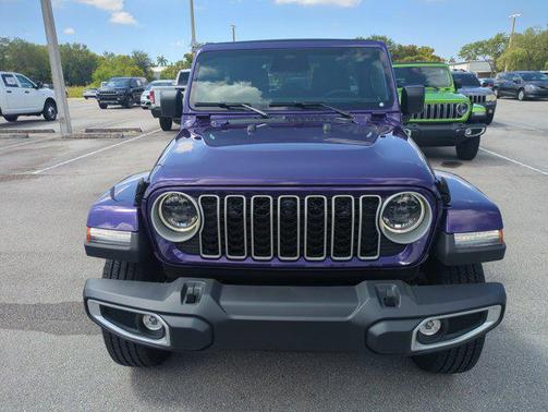 Reign 2026 Jeep Wrangler 4-Door Sahara 4x4