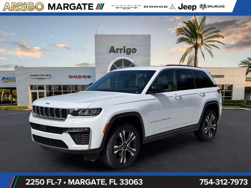 Bright White Clearcoat 2027 Jeep Grand Cherokee Limited