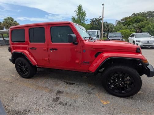 Firecracker Red Clearcoat 2025 Jeep Wrangler 4xe Sahara