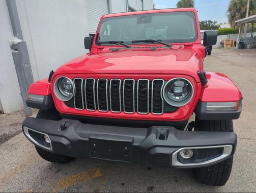 Firecracker Red Clearcoat 2025 Jeep Wrangler 4xe Sahara