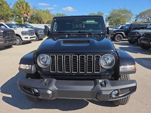 2026 Jeep Gladiator Sport S