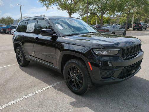 2025 Jeep Grand Cherokee Altitude