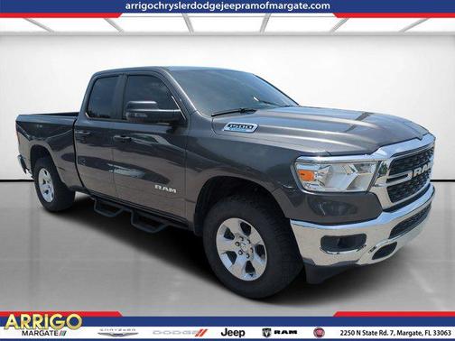 Granite Crystal Metallic Clearcoat 2023 RAM 1500 Big Horn/Lone Star