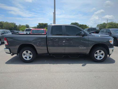 Granite Crystal Metallic Clearcoat 2023 RAM 1500 Big Horn/Lone Star