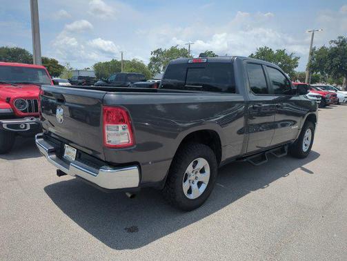 Granite Crystal Metallic Clearcoat 2023 RAM 1500 Big Horn/Lone Star