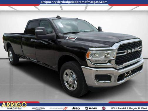 2024 RAM 2500 Tradesman Crew Cab 4x2 8' Box