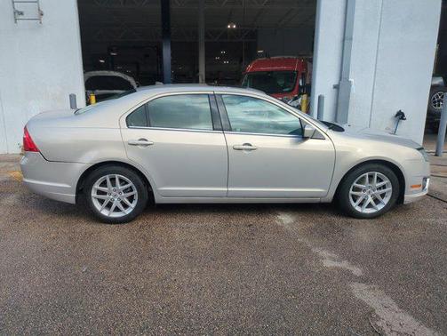 2010 Ford Fusion SEL