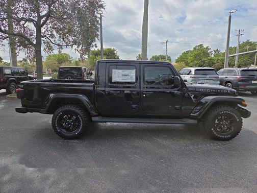 2025 Jeep Gladiator High Tide