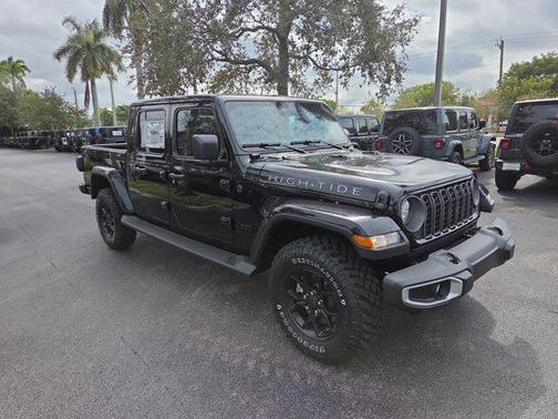 2025 Jeep Gladiator High Tide