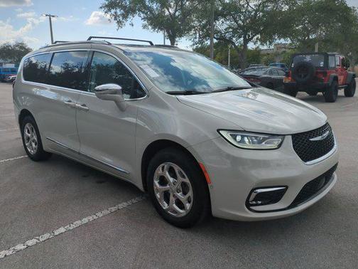 2021 Chrysler Pacifica Limited