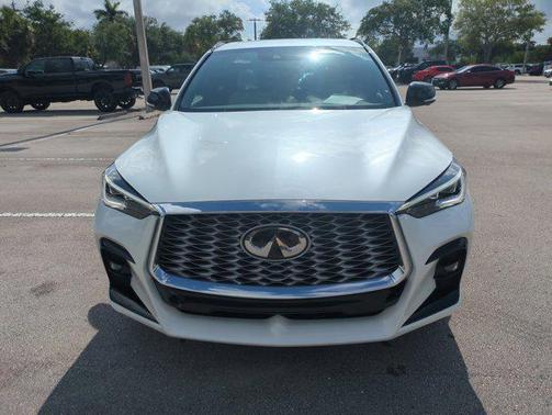 Radiant White 2025 INFINITI QX55 ESSENTIAL