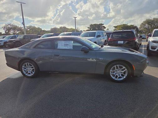 2025 Dodge Charger Daytona R/T