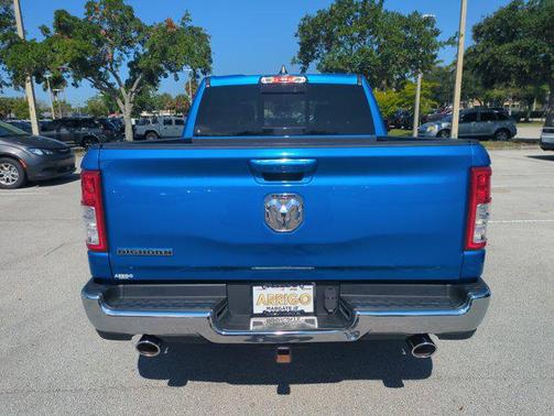 Hydro Blue Pearlcoat 2022 RAM 1500 Big Horn/Lone Star