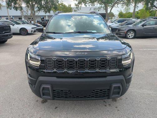 Diamond Black Crystal Pearlcoat 2026 Jeep Cherokee Limited