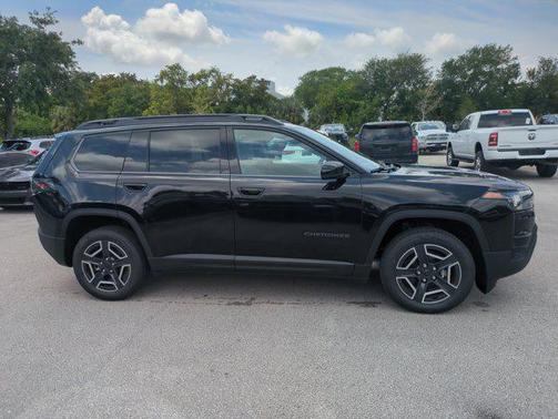 Diamond Black Crystal Pearlcoat 2026 Jeep Cherokee Limited