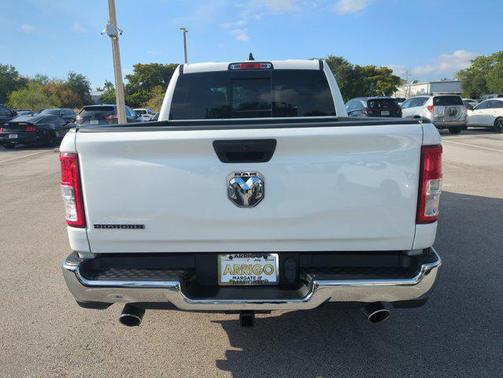 Bright White Clearcoat 2023 RAM 1500 Big Horn/Lone Star