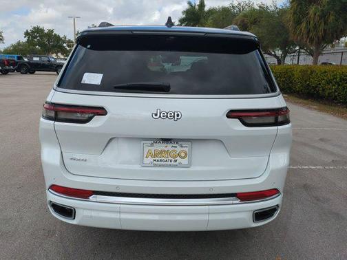 2025 Jeep Grand Cherokee L Summit Reserve