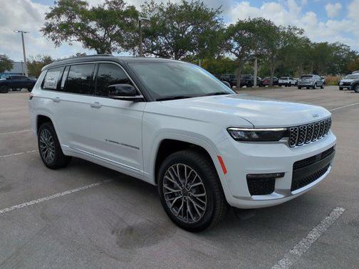 2025 Jeep Grand Cherokee L Summit Reserve