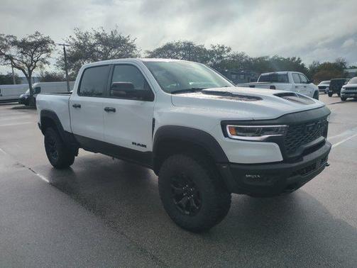 2026 RAM 1500 RHO Crew Cab 4x4 5'7' Box