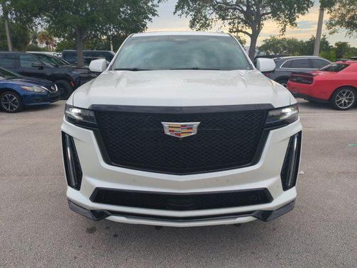 Crystal White Tricoat 2023 Cadillac Escalade V-Series